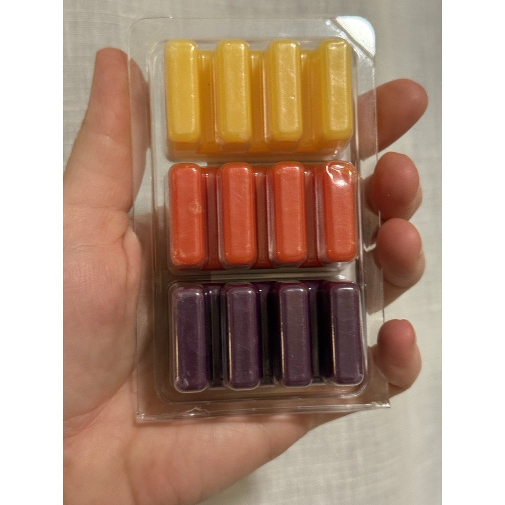 Kirkton Haunted House Halloween Wax Melts 2.5 oz - Fall Autumn Aldi Finds - Picture 2 of 2